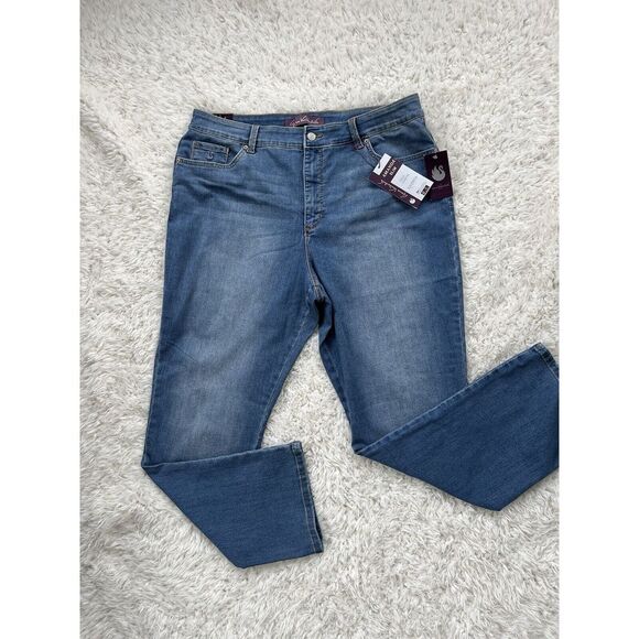 Gloria Vanderbilt Amanda Slim Straight Leg Blue High Rise Plus Size 18 Short NWT - Picture 1 of 6